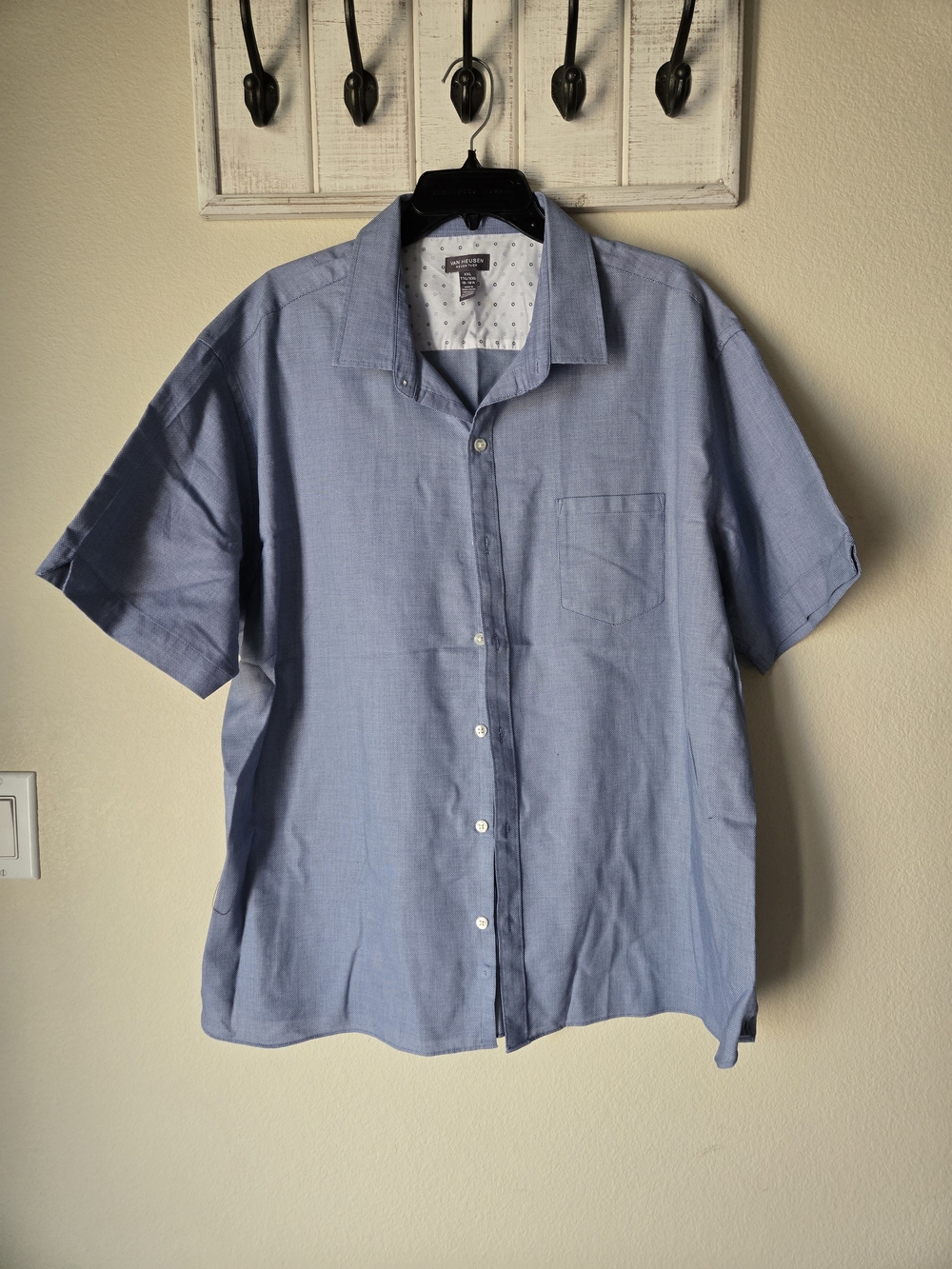 Van Heusen Light Blue Short-Sleeve Button-Down Shirt